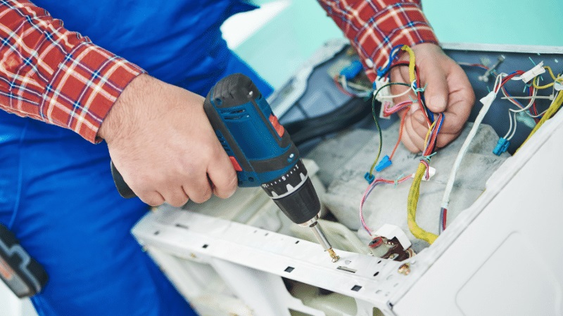 Bornova Demirdöküm Demirdöküm çamaşır makinesi kart tamiri – Su almama arızası orijinal parça ile giderildi. - Teknik servis örneği